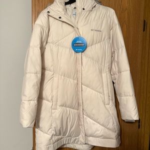 Columbia cream water resistant coat